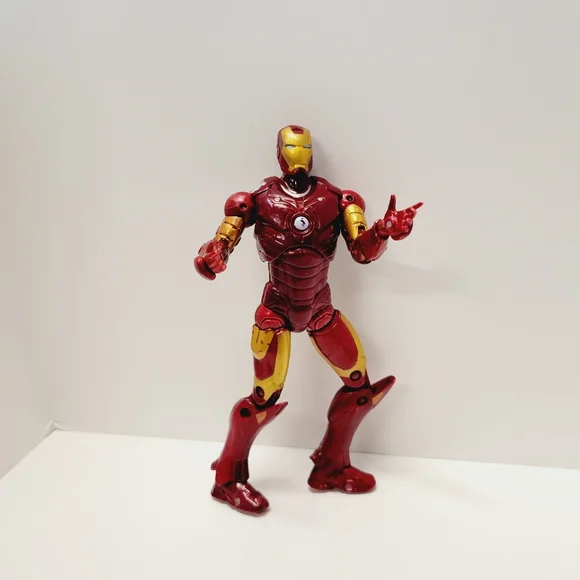 Marvel Legends 6" Iron Man Movie Mark III Action Figure - Picture 5 of 10